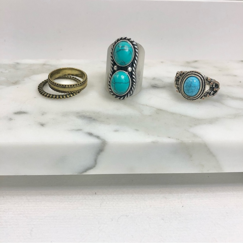 SET OF 4 RINGS 🪺
